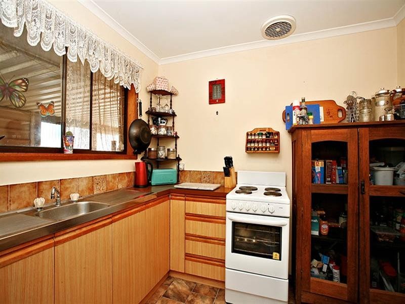 9 Brooks Avenue, Willaston SA 5118