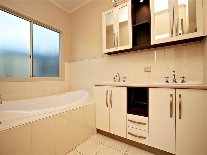 51 Riverview Drive, Hewett SA 5118