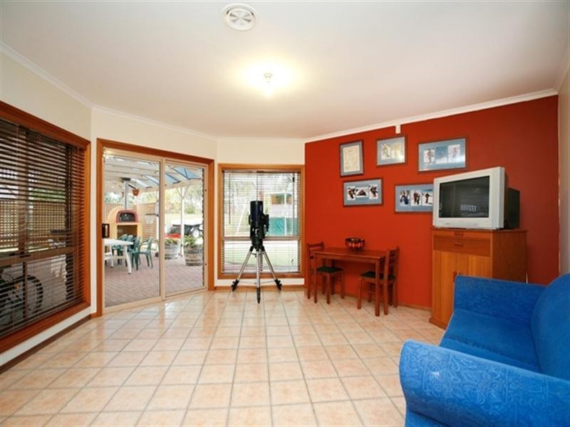 4 Edmonds Road, Angle Vale SA 5117