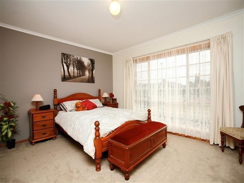 4 Edmonds Road, Angle Vale SA 5117