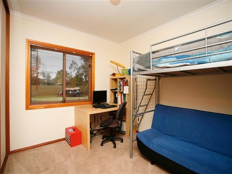 4 Edmonds Road, Angle Vale SA 5117