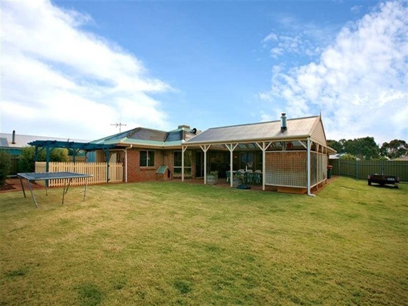 4 Edmonds Road, Angle Vale SA 5117