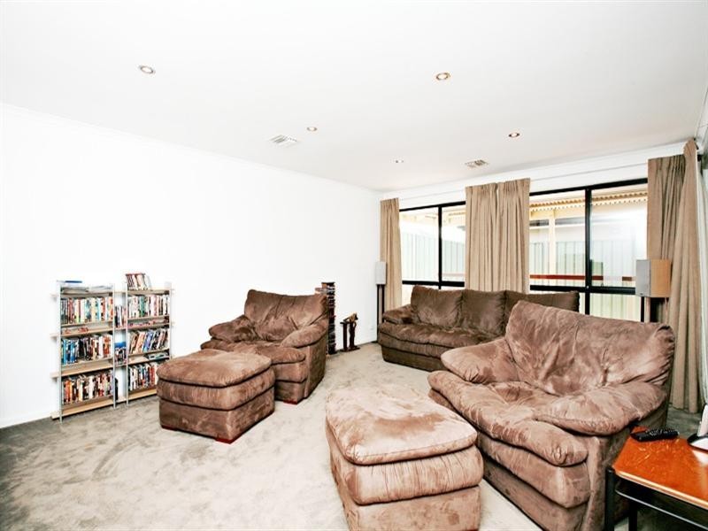 3 Swallow Drive, Hewett SA 5118