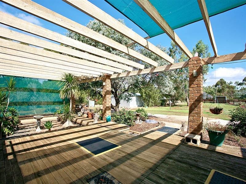 4 Connell Vale Road, Lewiston SA 5501