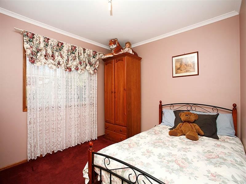 10 Trinity Drive, Evanston Park SA 5116