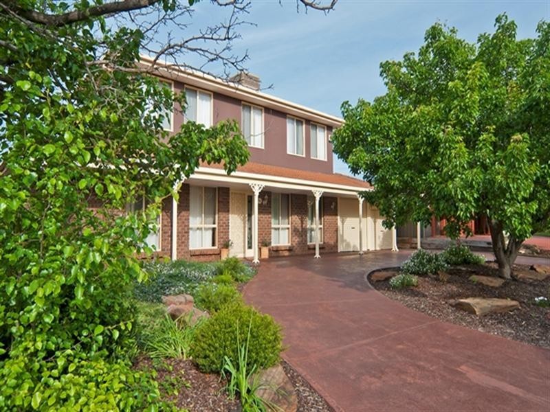 10 Cherrytree Crescent, Blakeview SA 5114