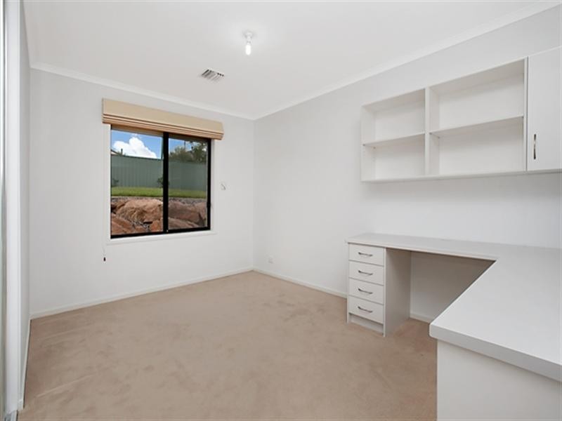 3 Swallow Drive, Hewett SA 5118