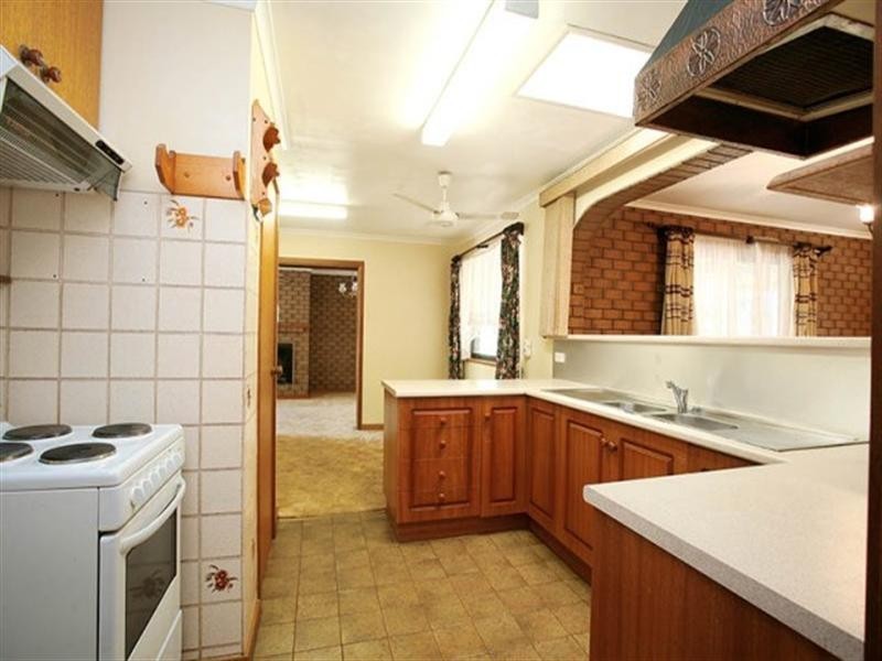 60 Lyndoch Road, Gawler East SA 5118