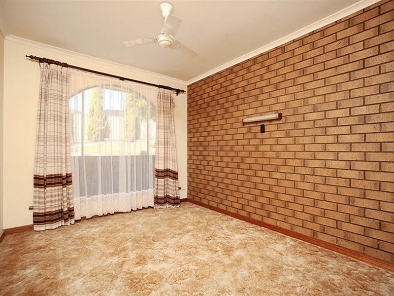 60 Lyndoch Road, Gawler East SA 5118