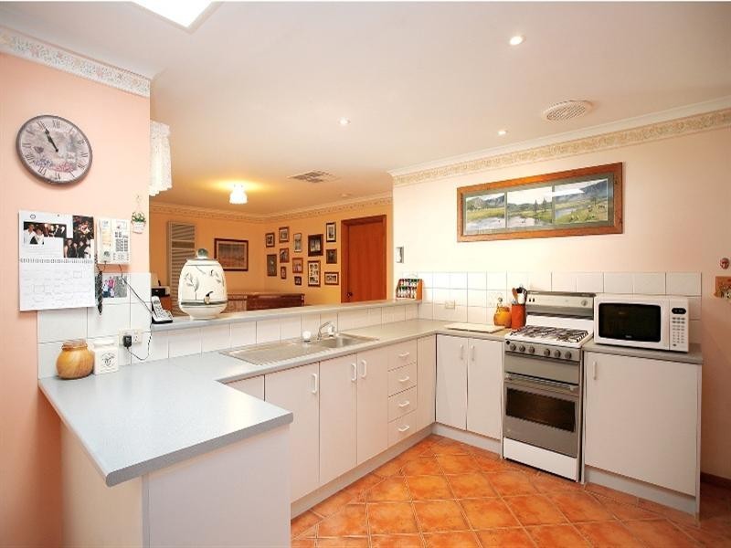 12 Baldock Street, Evanston Park SA 5116