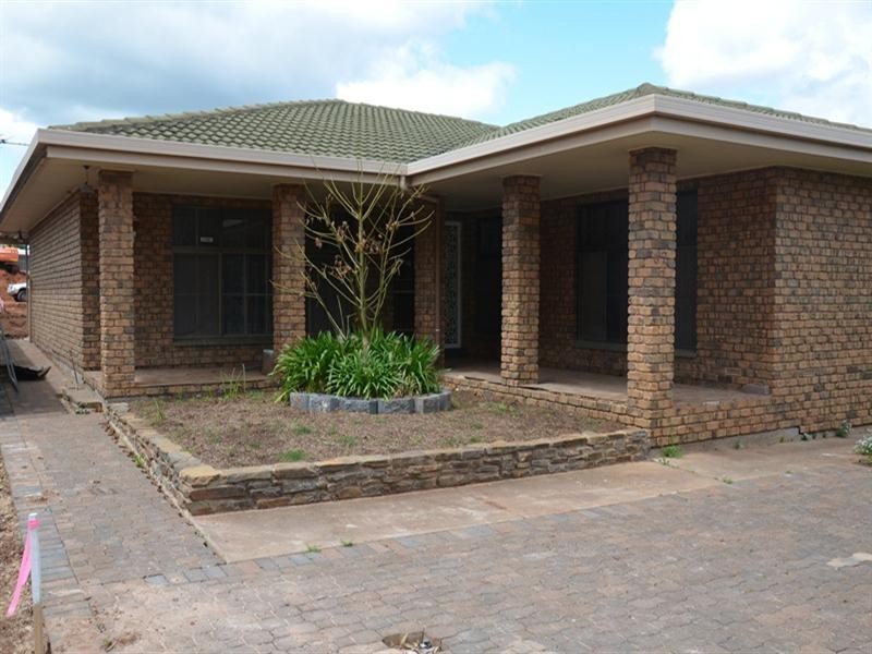 67 Main North Road, Willaston SA 5118