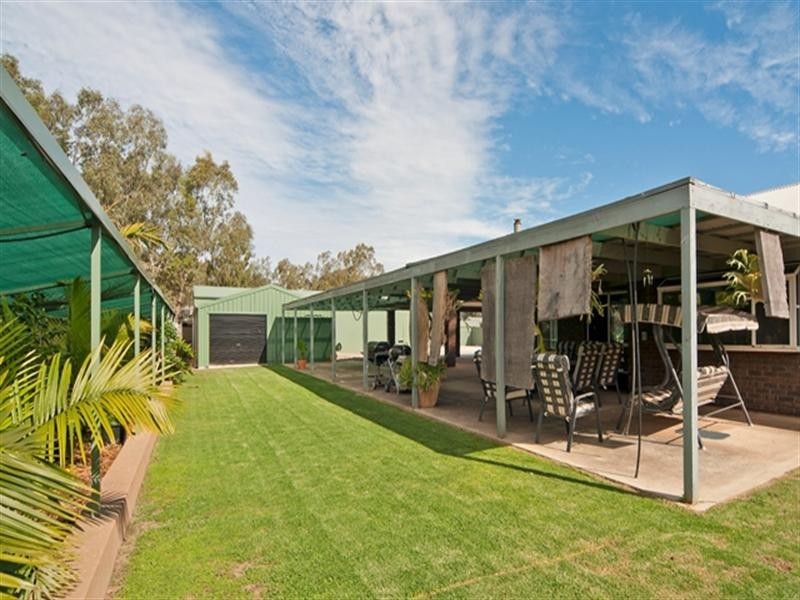 2 Edmonds Road, Angle Vale SA 5117