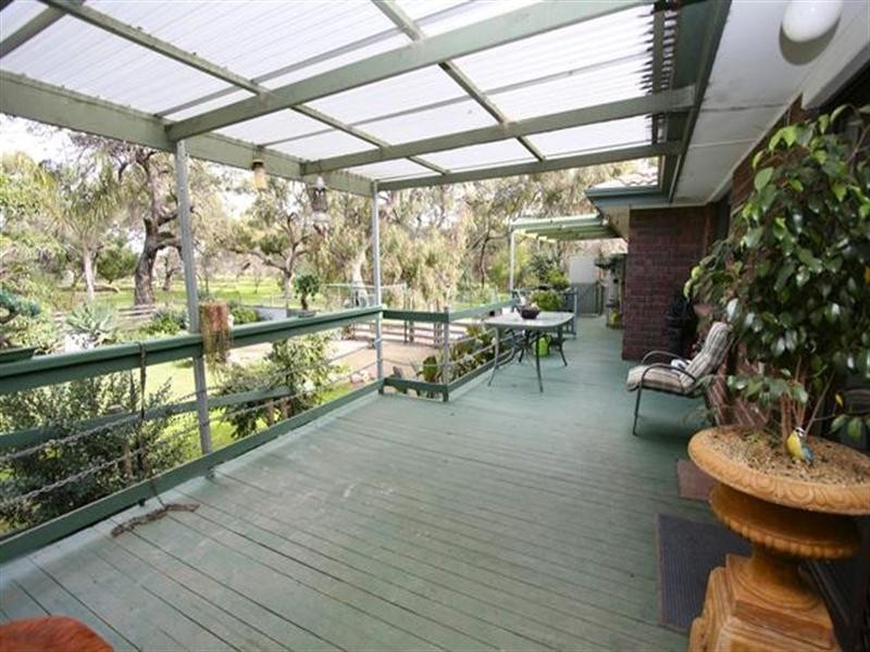 92 Gawler Road, Lewiston SA 5501