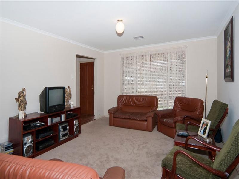 28 Swallow Drive, Hewett SA 5118