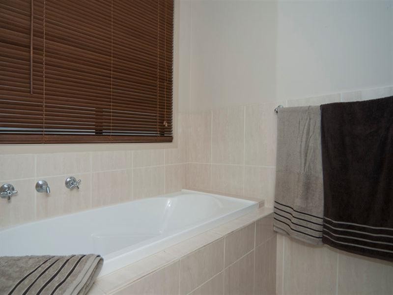 28 Swallow Drive, Hewett SA 5118