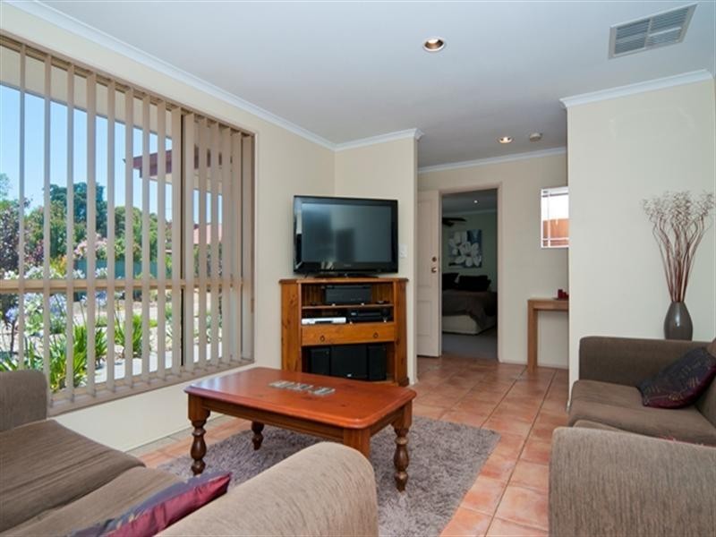 14 Purcell Grove, Evanston Park SA 5116