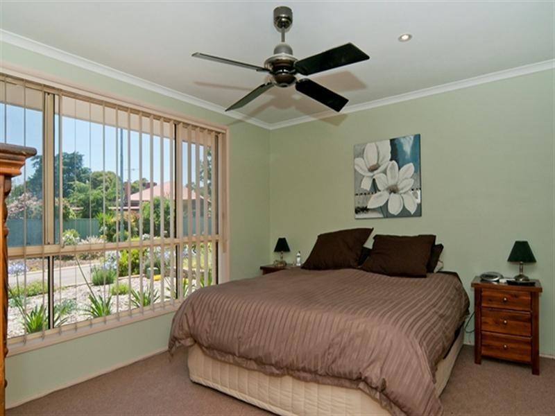 14 Purcell Grove, Evanston Park SA 5116