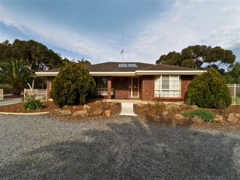 10 Lionel Road, Lewiston SA 5501