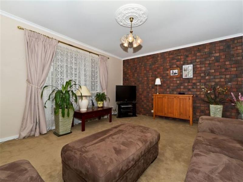 10 Lionel Road, Lewiston SA 5501