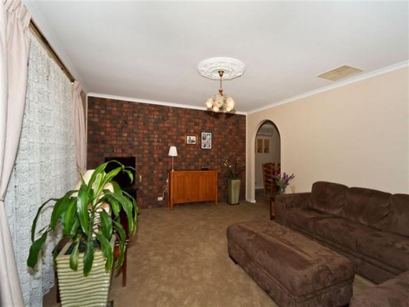 10 Lionel Road, Lewiston SA 5501