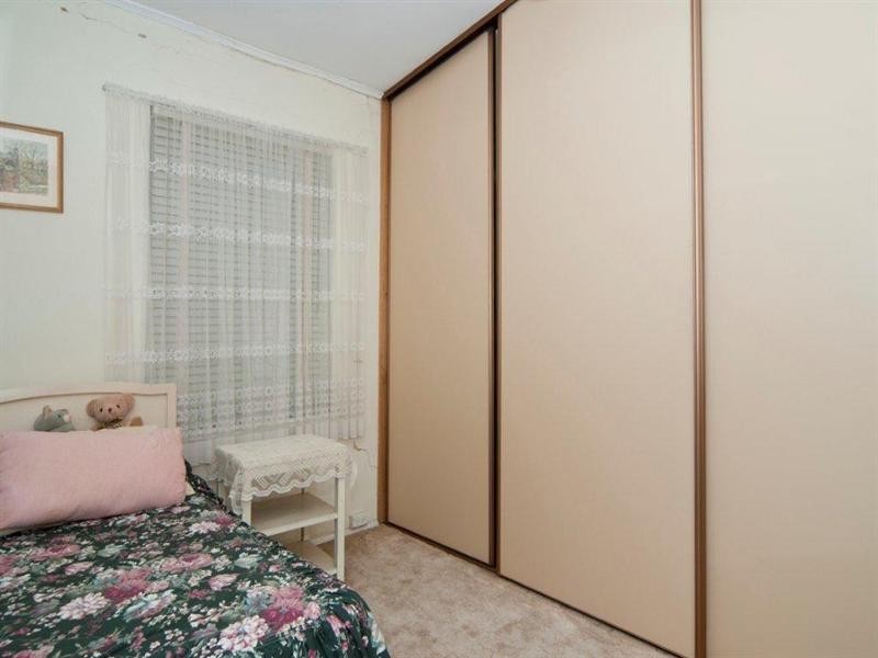 142 Raglan Avenue, South Plympton SA 5038