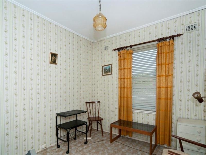 142 Raglan Avenue, South Plympton SA 5038