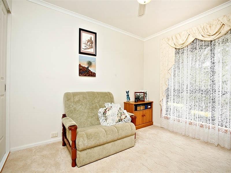 4 Barons Court, Greenock SA 5360