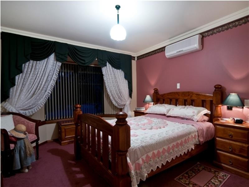 17 Hemaford Grove, Gawler East SA 5118