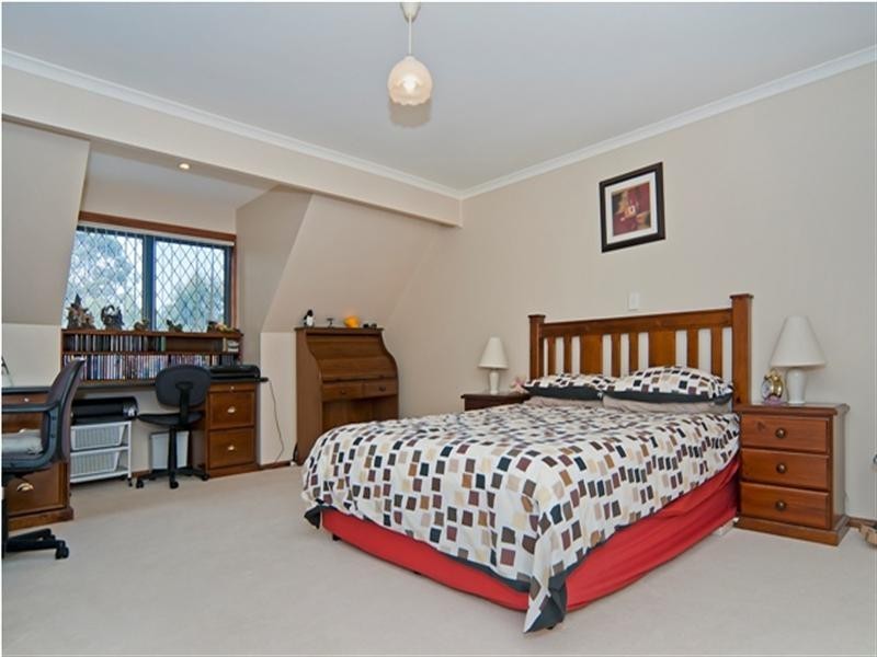 17 Hemaford Grove, Gawler East SA 5118