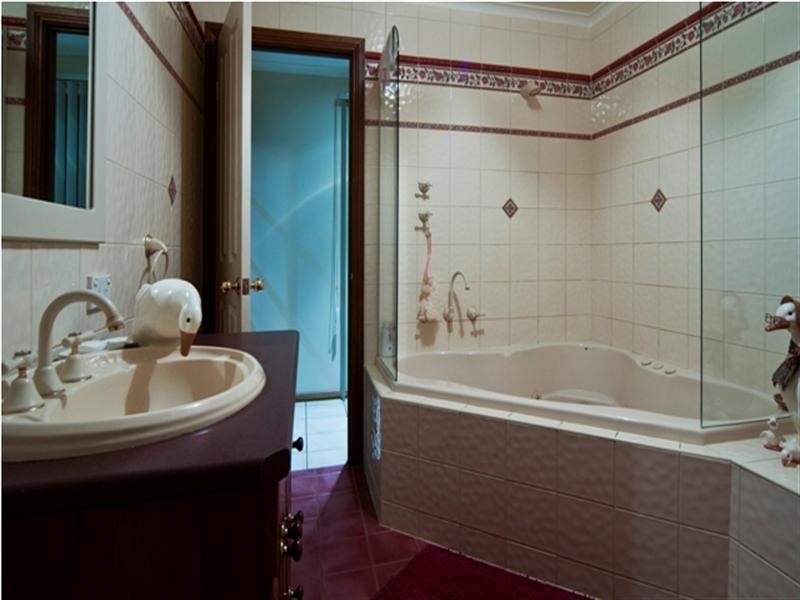 17 Hemaford Grove, Gawler East SA 5118