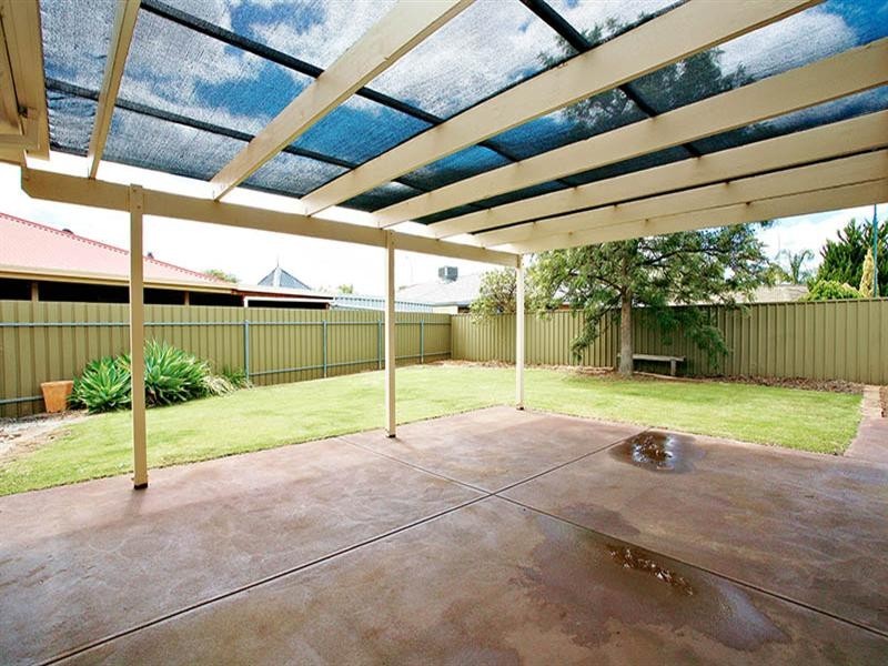 1 Siostrom Court, Willaston SA 5118