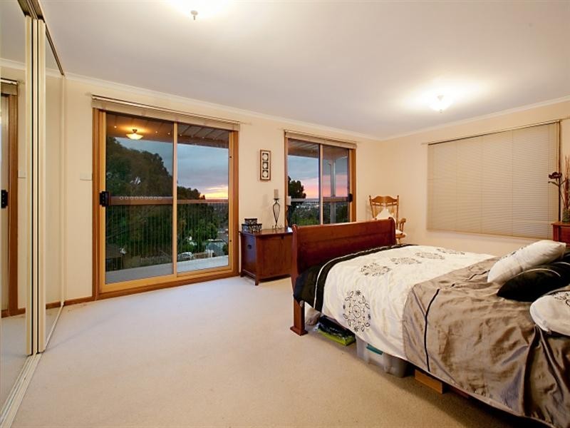 4 Skyline Drive, Hillbank SA 5112