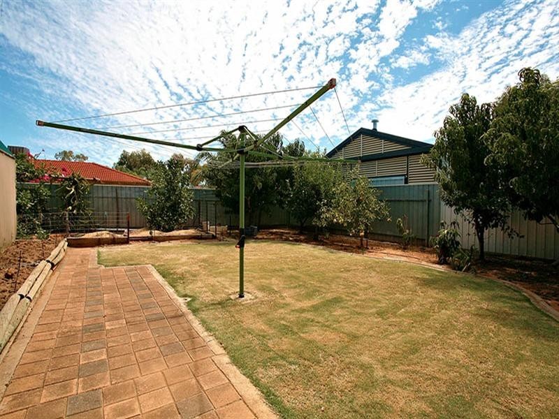 4 Olive Court, Parafield Gardens SA 5107