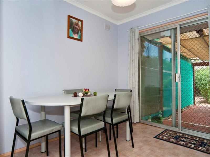 12 Abelia Avenue, Para Vista SA 5093