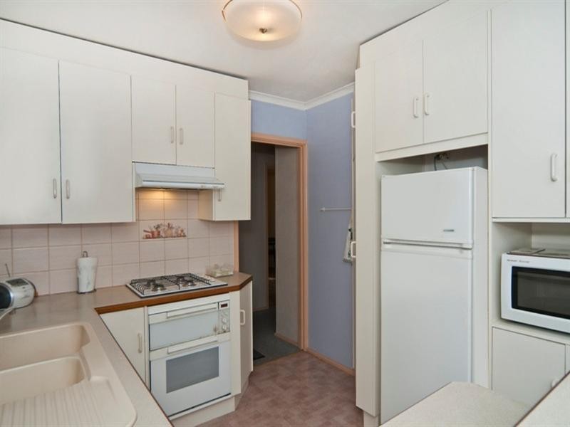 12 Abelia Avenue, Para Vista SA 5093