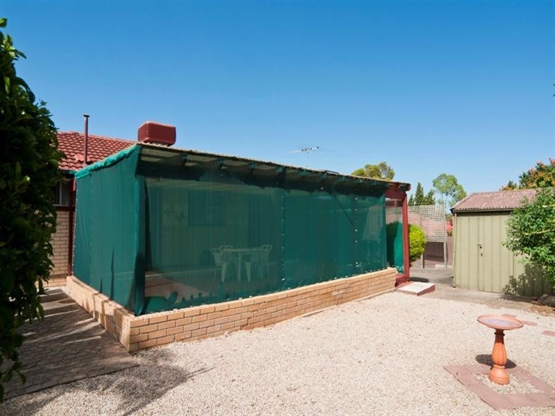 12 Abelia Avenue, Para Vista SA 5093