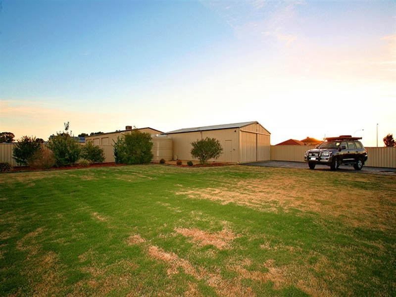 4 Thornton Street, Angle Vale SA 5117