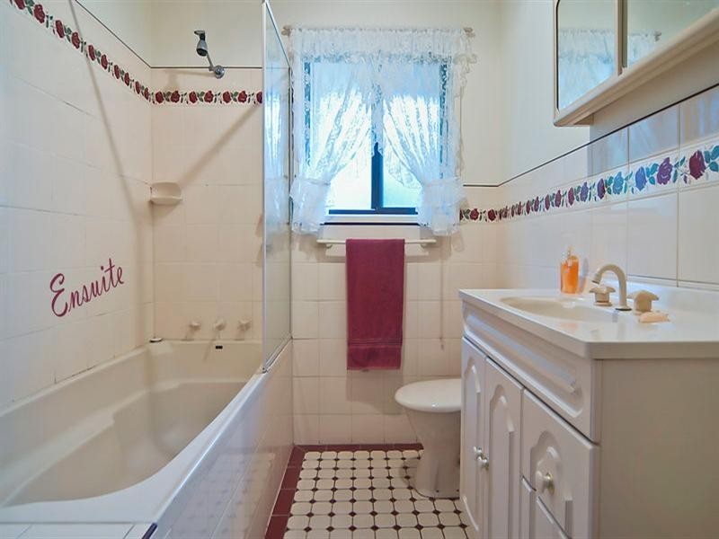 Lot 16 The Barracks, Cockatoo Valley SA 5351