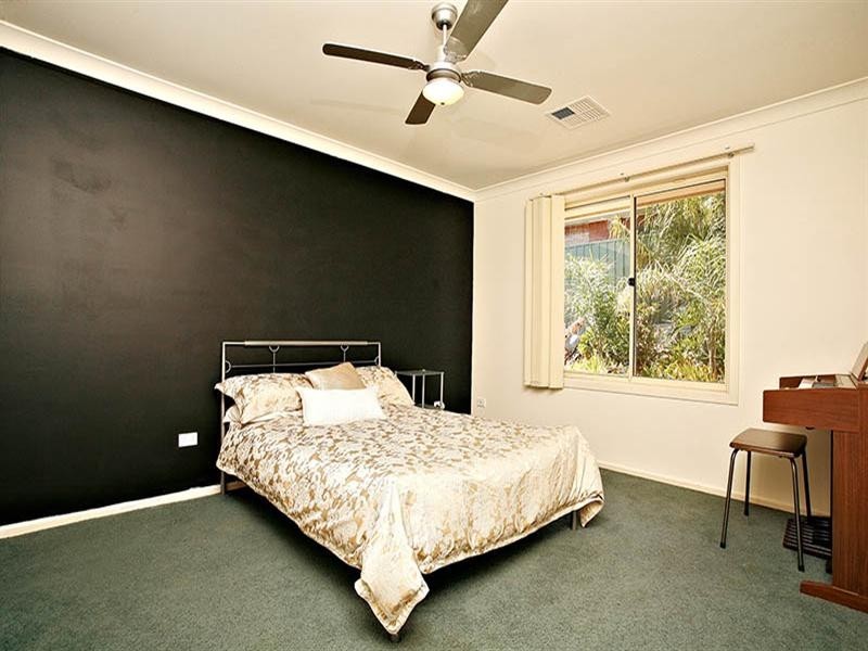 23 Selway Place, Evanston Park SA 5116