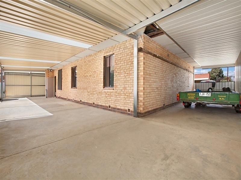 6 Main Street, Owen SA 5460