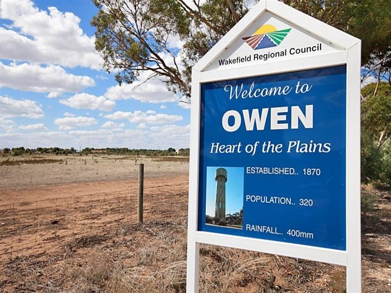 6 Main Street, Owen SA 5460