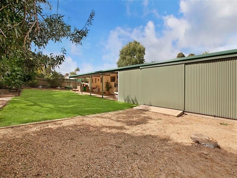 2 Pinson Court, Williamstown SA 5351