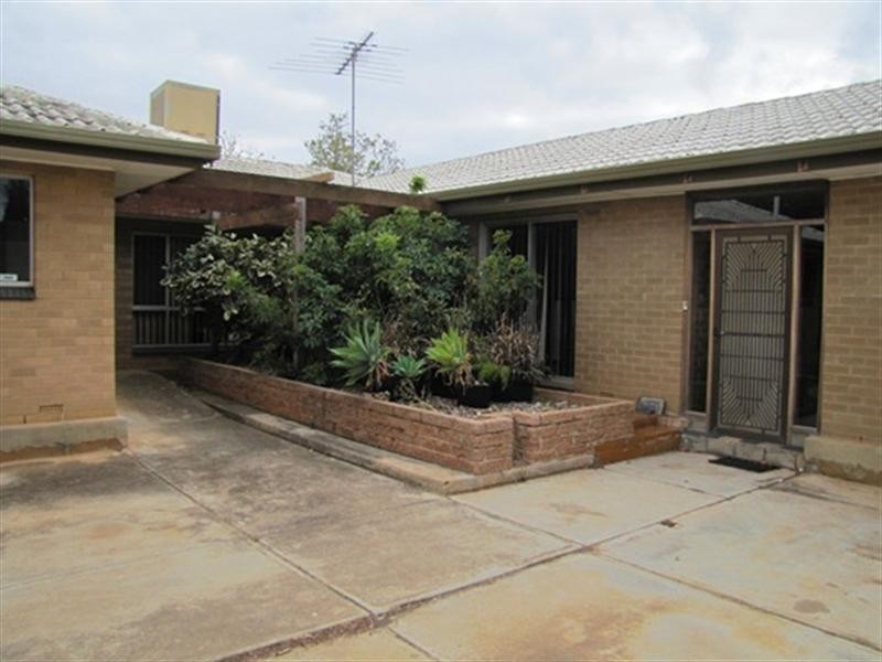 18 Cheek Avenue, Gawler East SA 5118