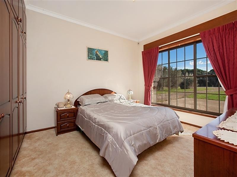 404 womma Road, Virginia SA 5120