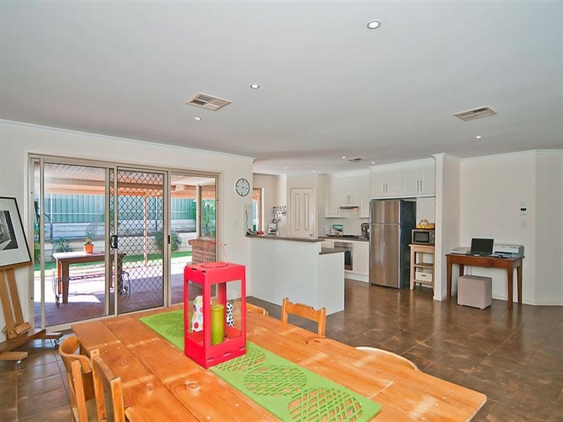 80 Osprey Parade, Hewett SA 5118