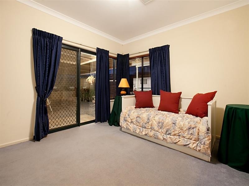 43 Schlodder Road Dublin VIA, Two Wells SA 5501