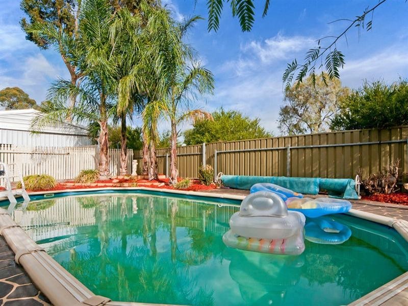 6 Warragal Court, Andrews Farm SA 5114