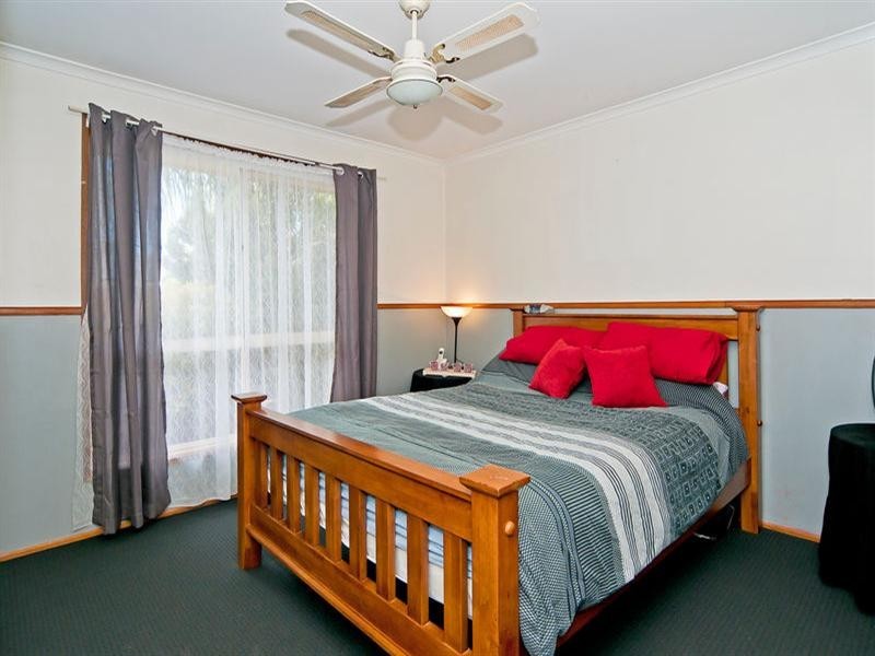 6 Warragal Court, Andrews Farm SA 5114