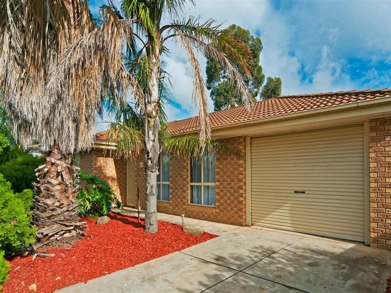 6 Warragal Court, Andrews Farm SA 5114