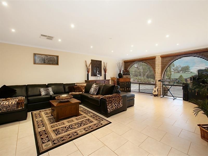 33 Edward Street, Willaston SA 5118